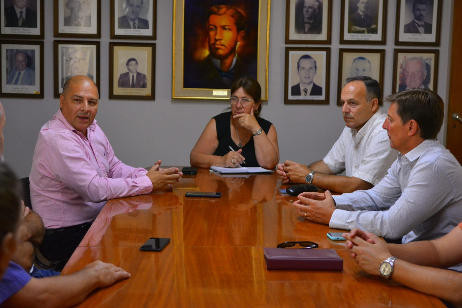 Necesidades viales y sociales, ejes de la reunión con legisladores provinciales