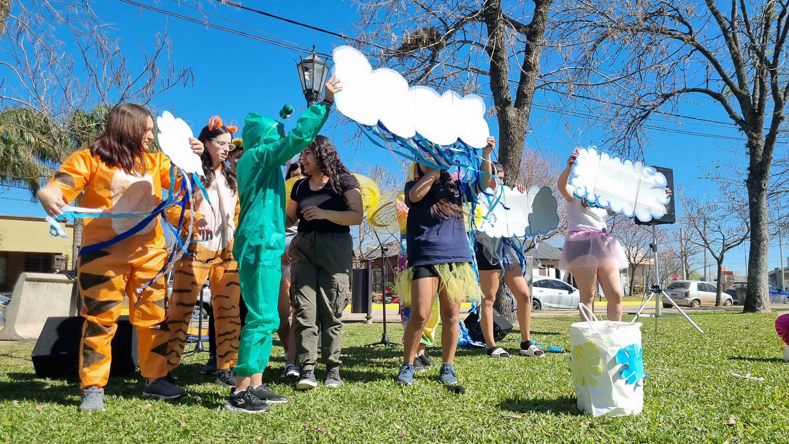 Se celebró una tarde de juegos y diversión en Plaza Moreno