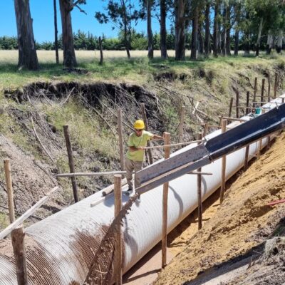 Avanza la obra de entubado en el canal de Rieter