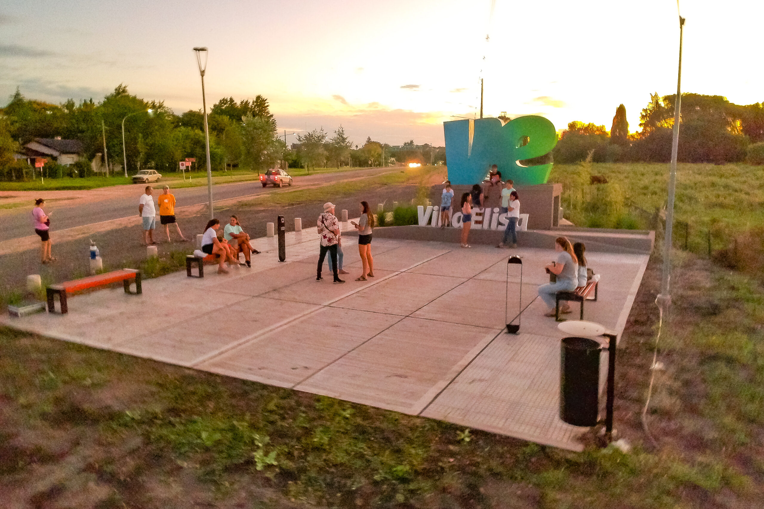 Villa Elisa recibe 6 millones de pesos para potenciar su comunicación digital