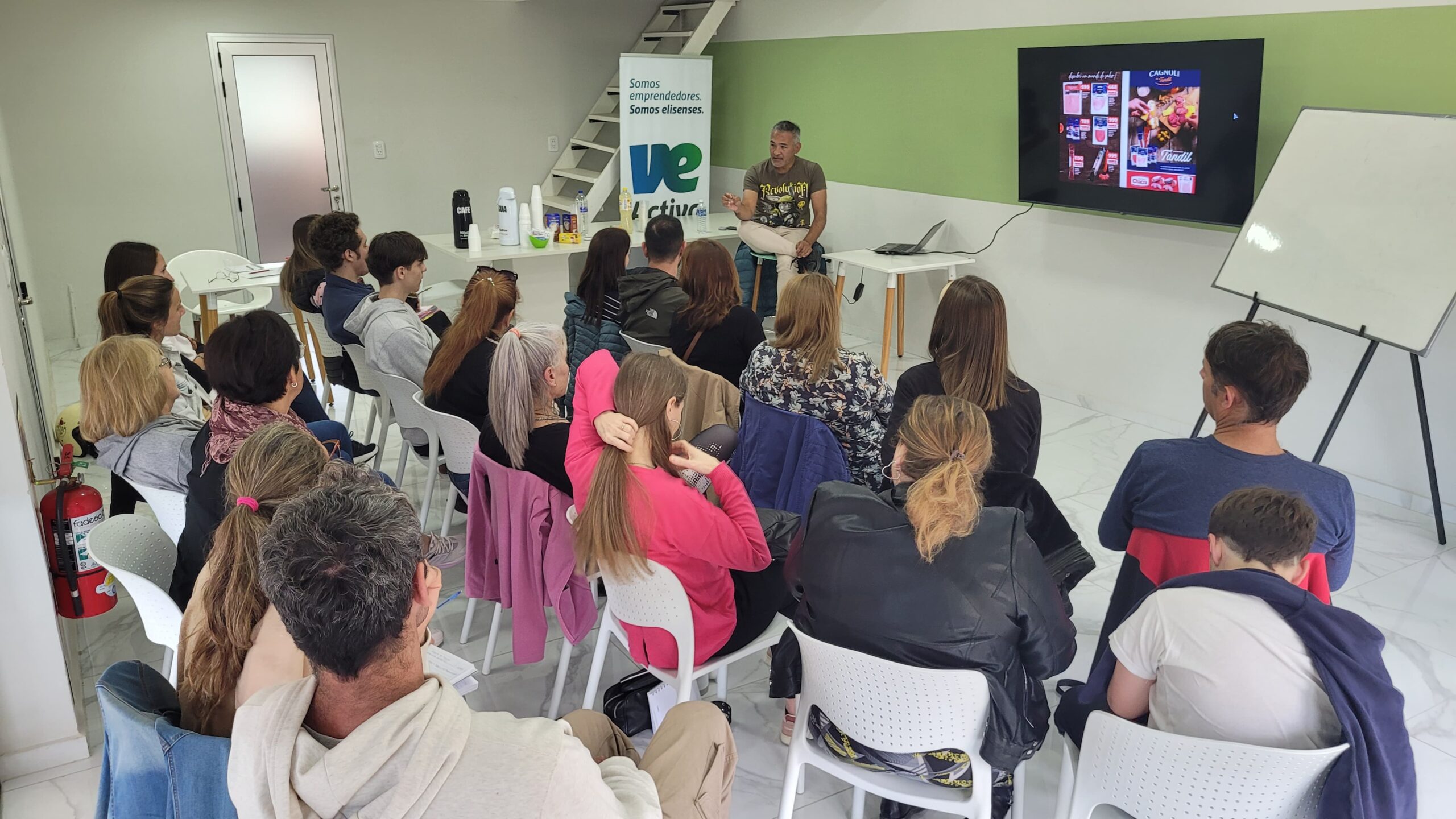 Emprendedores turísticos participaron del curso Creación de contenido en redes