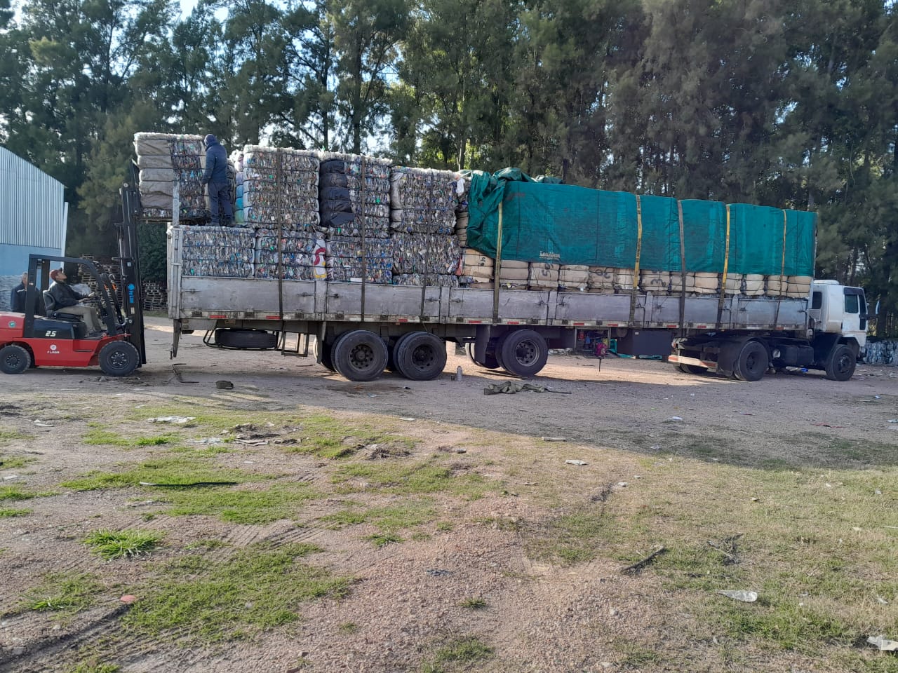 Villa Elisa recuperó 4 mil kilos de plásticos