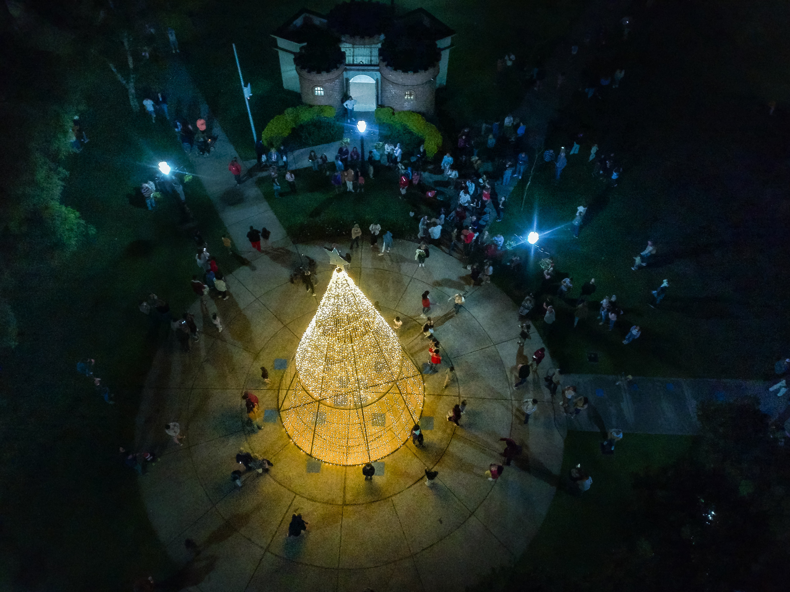 Fin de semana largo de Feria Navideña en Villa Elisa