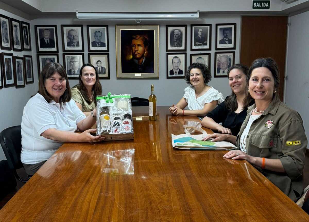 Presentación institucional de dos nuevos productos elisenses