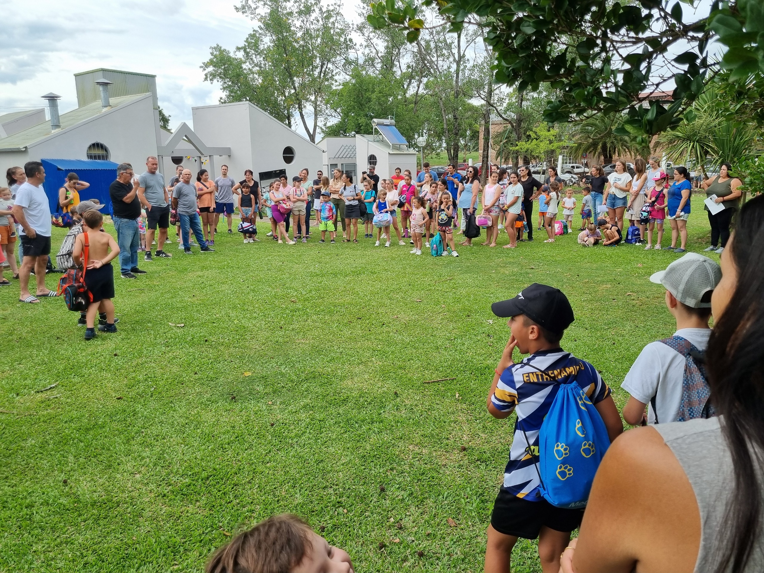 Inicia la Colonia de Vacaciones en el Natatorio del Polideportivo municipal