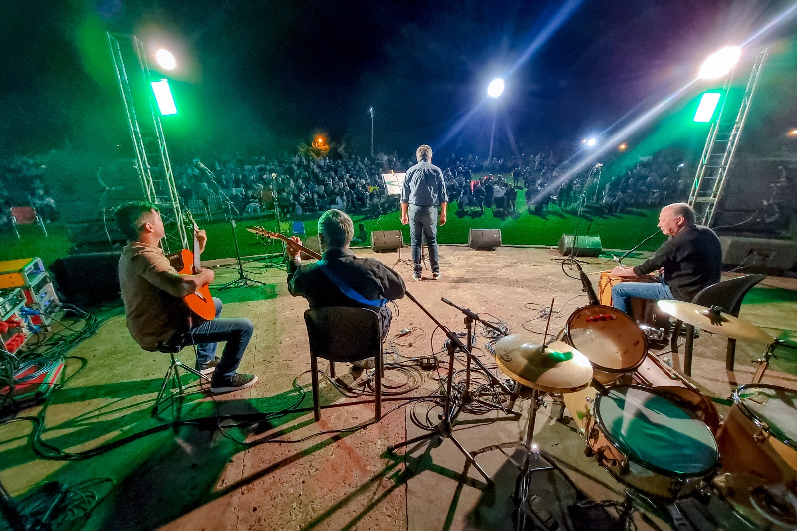 Músicos populares actuaron en el primer fin de semana del 2026