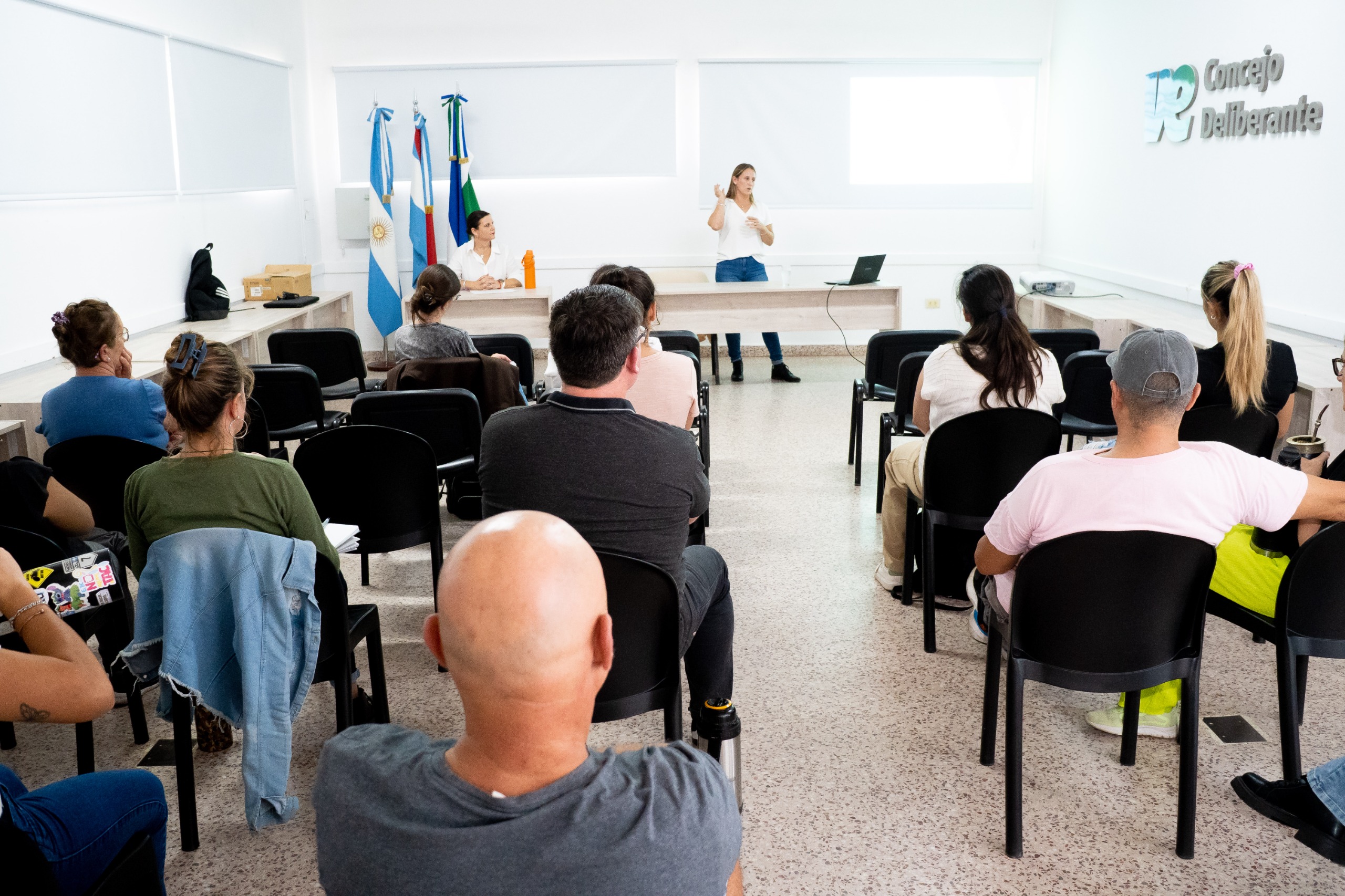 Se brindó una charla a comercios que producen, manipulan y comercializan alimentos sin tacc
