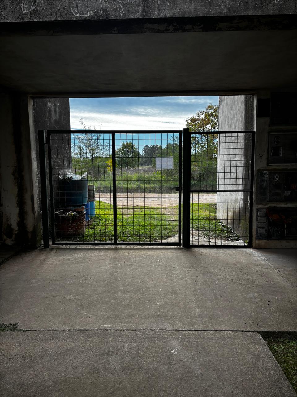 Se trabaja en mejoras para la seguridad del Cementerio