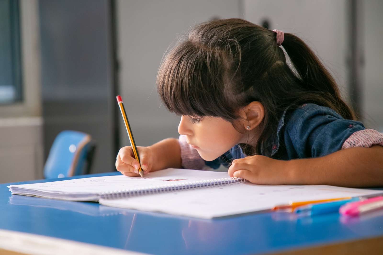 Inician las clases de apoyo escolar de “Educando en movimiento”