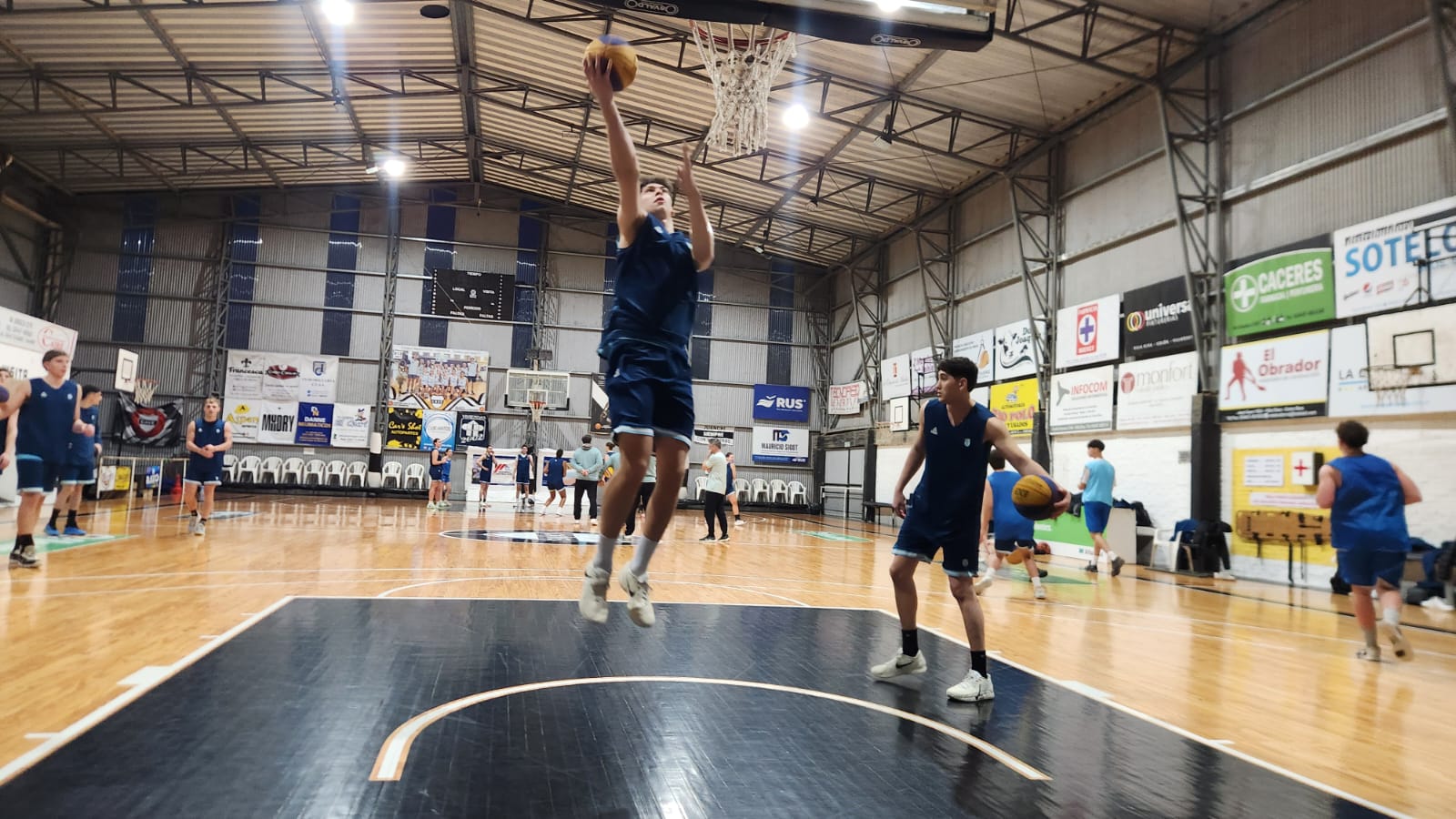 Las selecciones argentinas de Básquet 3×3 entrenaron en Villa Elisa