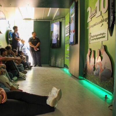 Museo itinerante vinculado a la aplicación de tecnologías en el sector agropecuario visita Villa Elisa