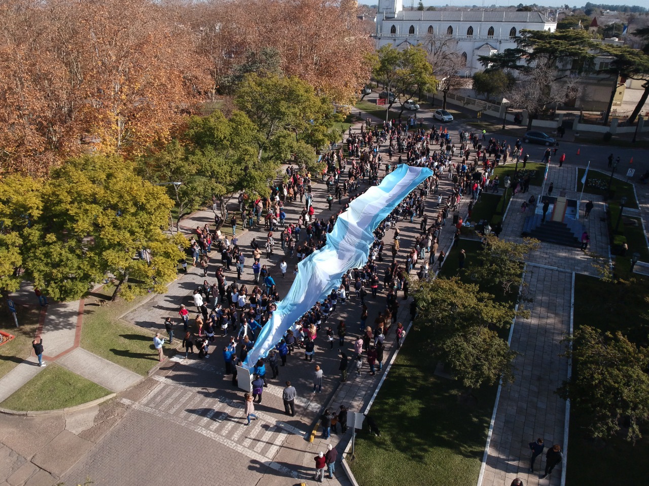Acto y promesa de lealtad en el Día de la Bandera Argentina