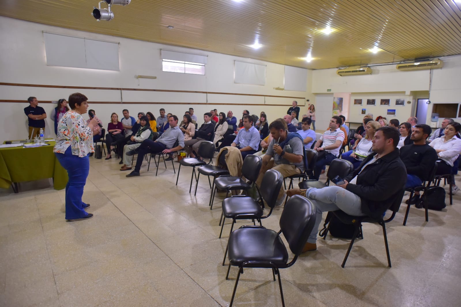 Villa Elisa fue sede de un encuentro regional para la actualización del Plan de Turismo de Entre Ríos