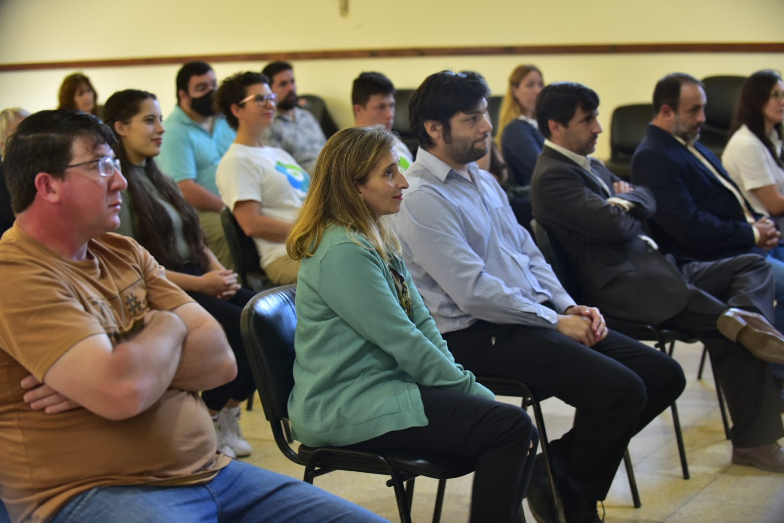 El Programa Promover Igualdad de Oportunidades de Empleo se presentó en Villa Elisa